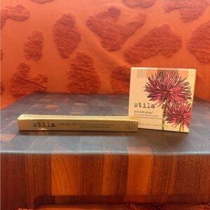 Stila Stay All Day Lipstick and Poker Play Set - Gold and Pink